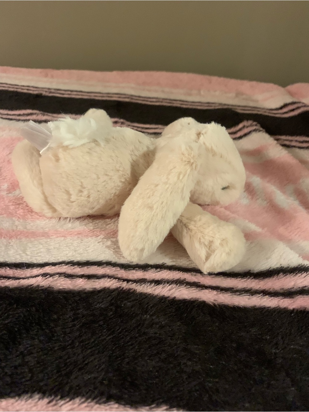 Tiny jellycat smudge bunny beige